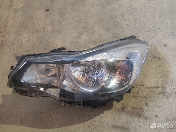 Продам фару