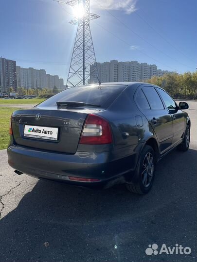 Skoda Octavia 1.8 МТ, 2012, 288 000 км