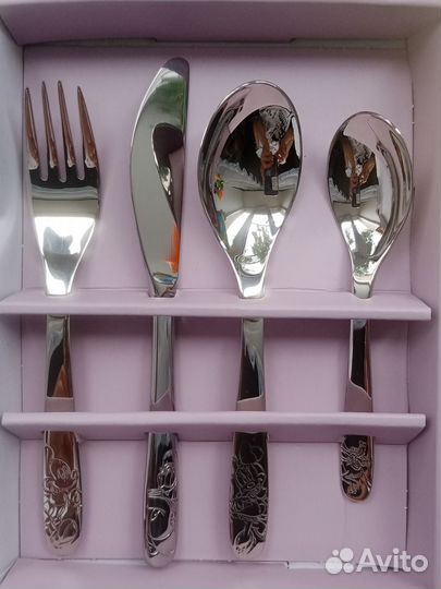 Набор столовых приборов детский