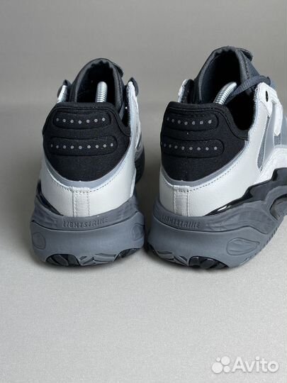 Кроссовки adidas niteball