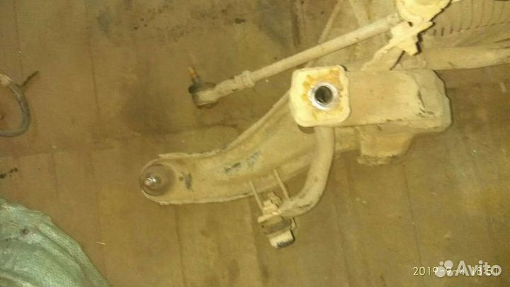 Подрамник Hyundai lantra j2, rd2, avanta