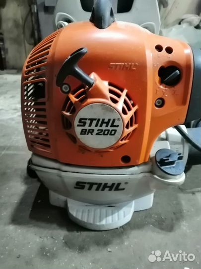 Воздуходувка бензиновая, ранцевая stihl BR 200