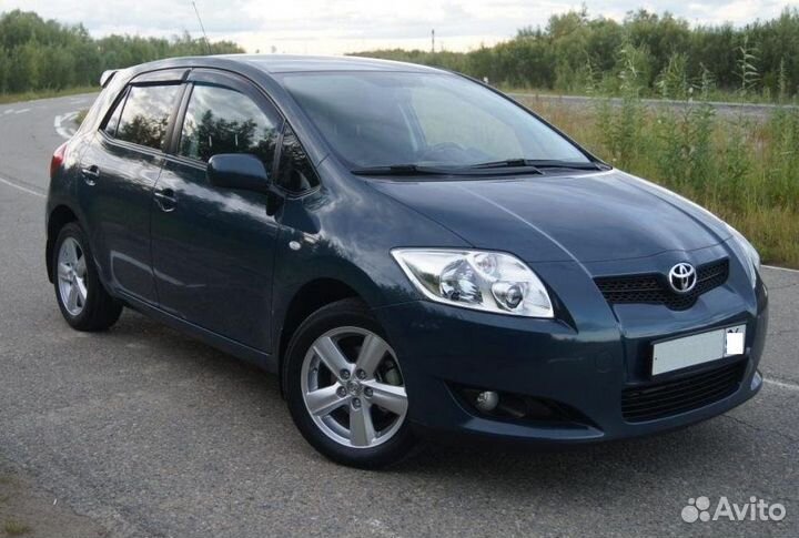 Порог правый Toyota Auris E150, Blade 2006-2012 (1