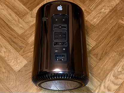 Mac Pro (Late 2013) 6-Core/64GB/256GB SSD/2xD500