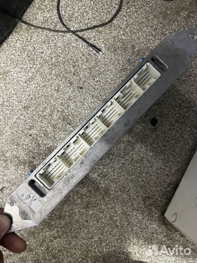 Блок управления Toyota Mark x 8966622070