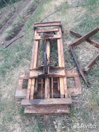 Погрузчик вилочный бу