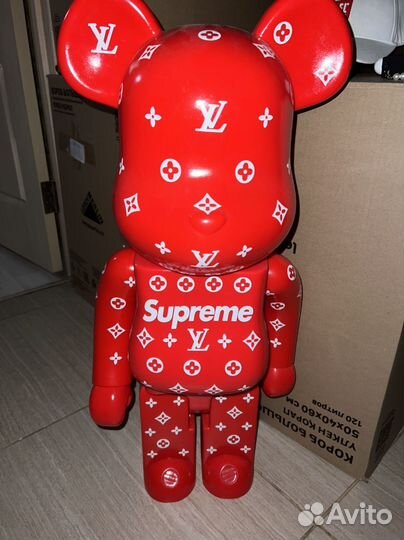 Статуя Bear Brick