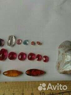 Янтарь, цитрины,корунды и др. камни