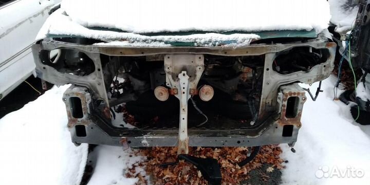 Панель передняя Nissan Maxima CA33