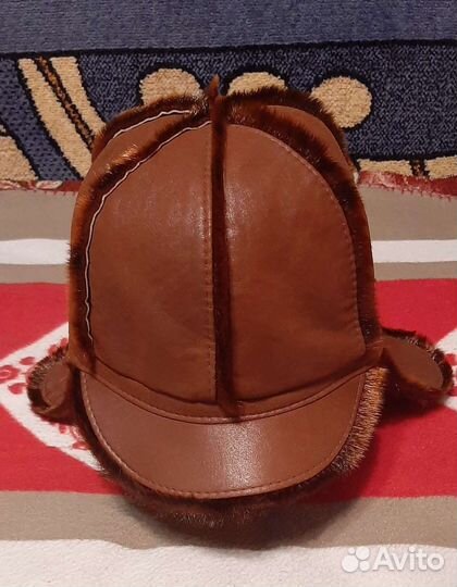 Шапка женская кожаная 57 размер