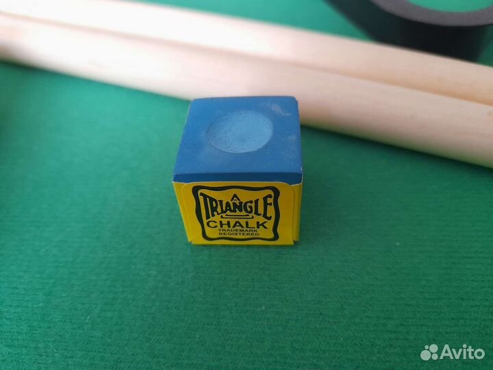 Бильярдный стол