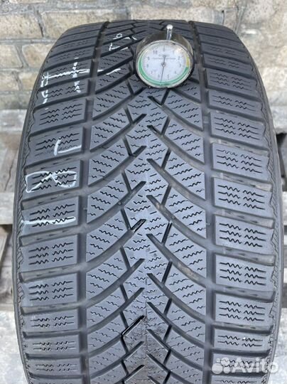 Semperit Speed Grip 3 235/40 R19