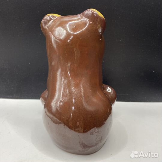 Фарфоровая статуэтка медведь с мёдом СССР (сзр)