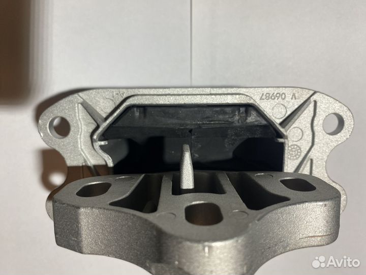 Крепление коробки передач для BMW F46 F45 F39 X2 m