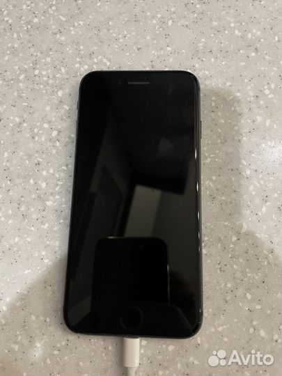 iPhone 8, 256 ГБ