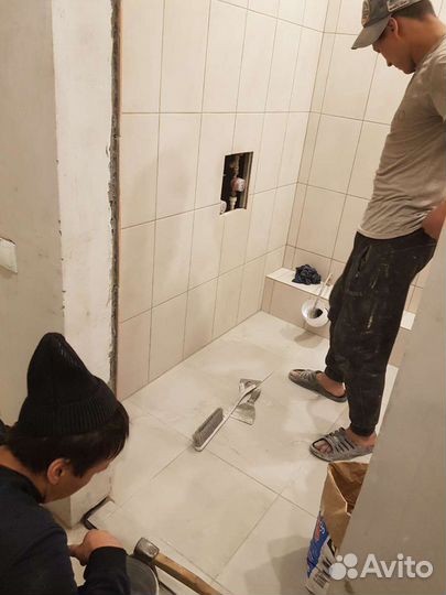 Бригада строителей