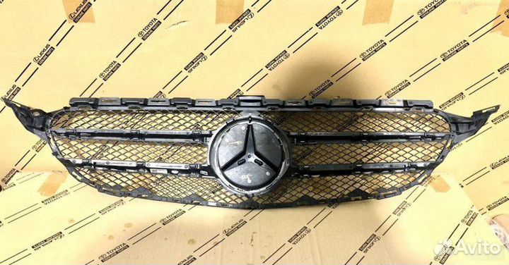 Решетка радиатора Mercedes C-Class W205 2014-2018