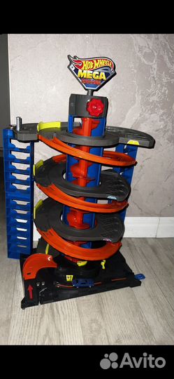 Трек гараж хот вилс hot wheels