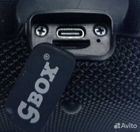 Беспроводная колонка CaseGuru CGBox Clip