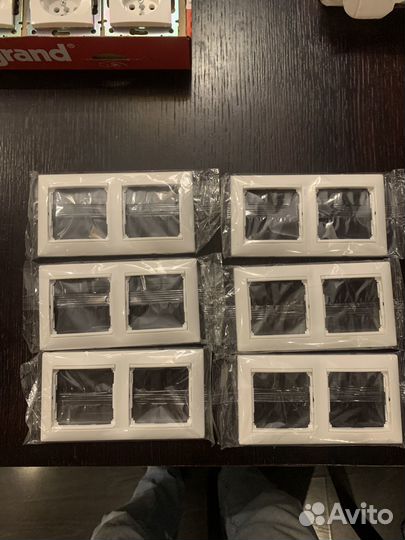 Розетки и выключатели с рамками legrand valena