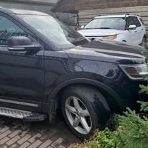 Ford Explorer 3.5 AT, 2018, 208 000 км, с пробегом, цена 2 800 000 руб.