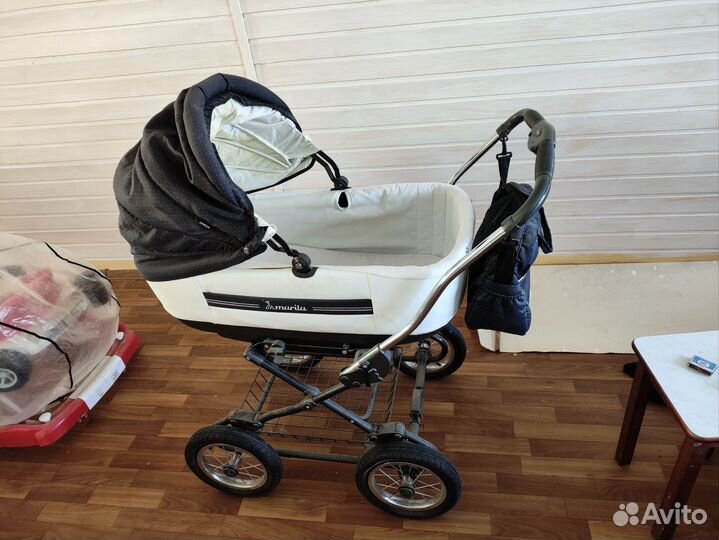 Продам коляску 2 в 1 marita