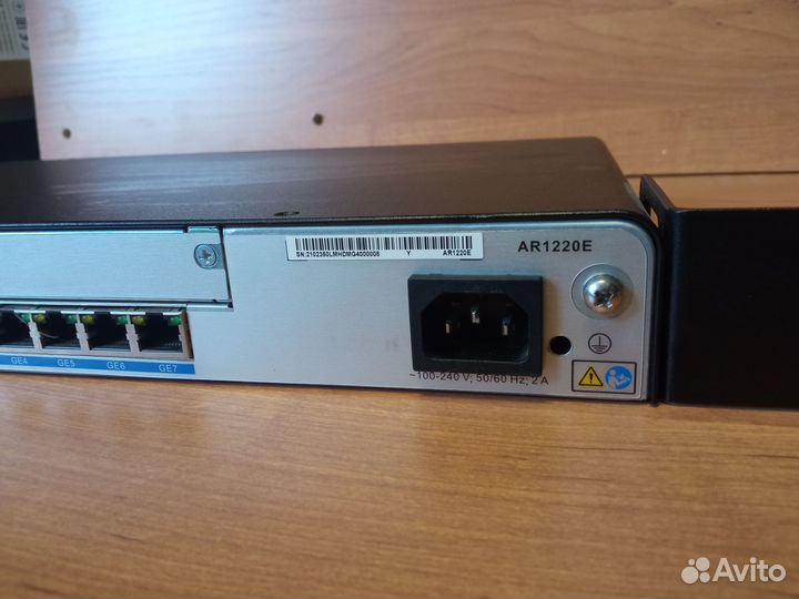 Маршрутизатор Huawei AR1220E