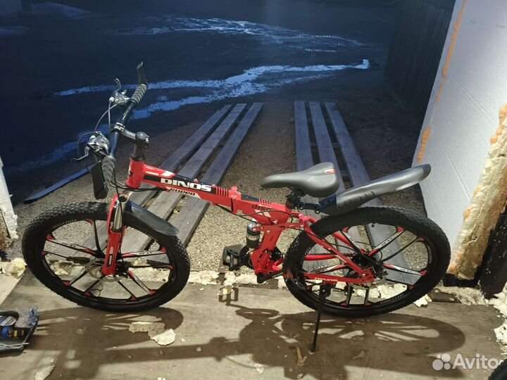 Велосипед скоростной на литых дисках