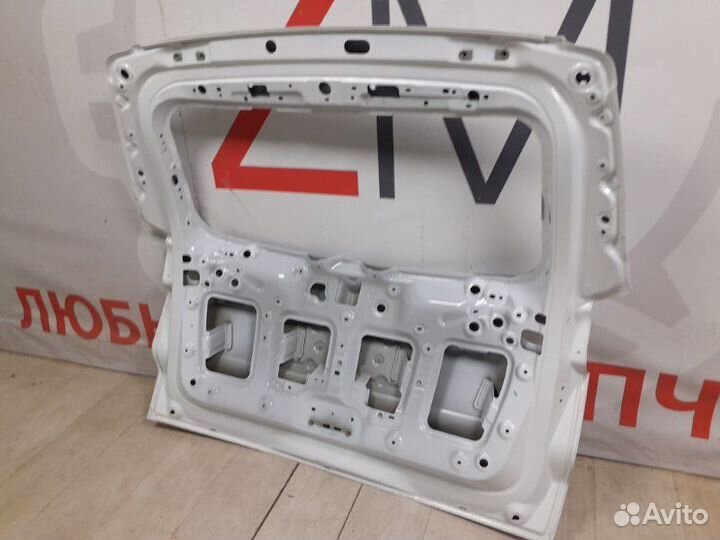 Крышка багажника задняя Geely Atlas PRO 2021-Нв