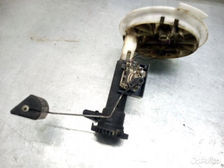 Датчик уровня топлива Cadillac Cts 2010