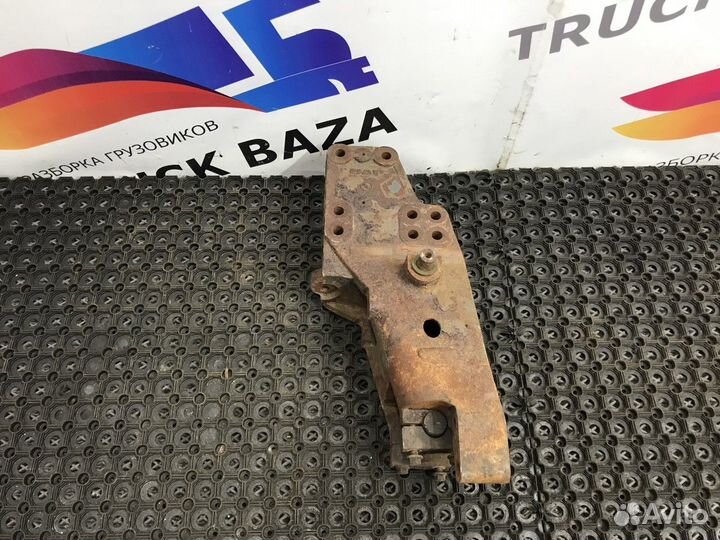 Кронштейн рессоры правый Daf XF105