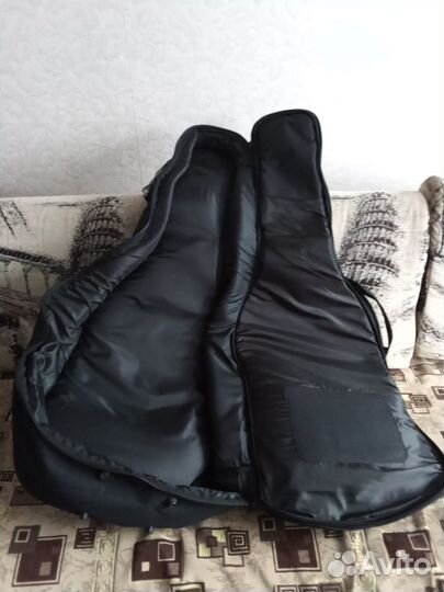 Продам чехол Fender для акустической гитары