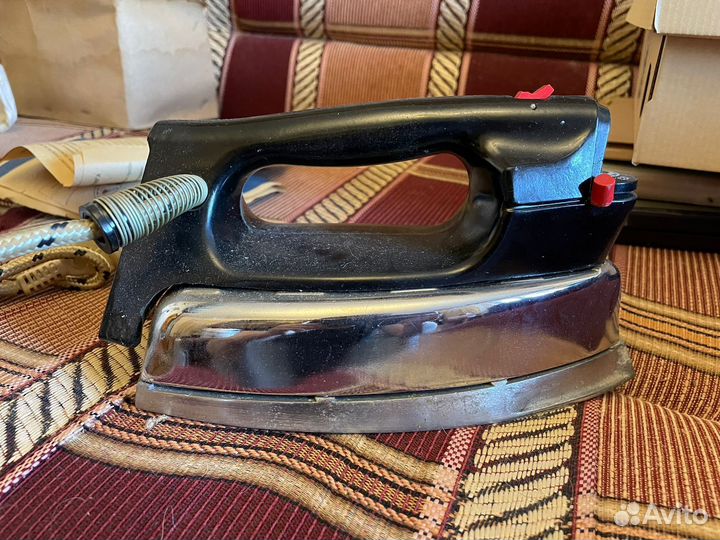 Утюг электро из СССР новый