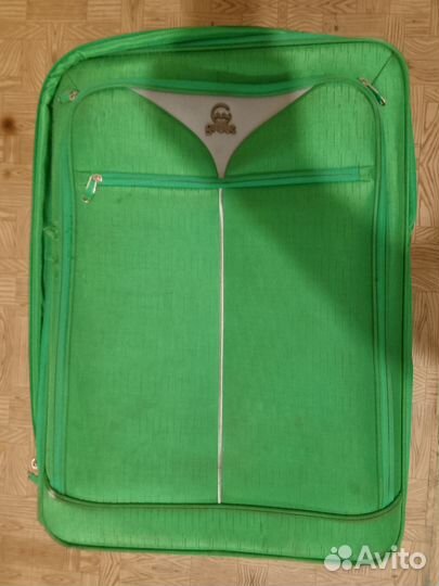 Чемодан на колесах большой