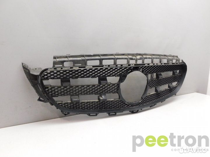 Б/У Б/У Решетка радиатора б/у A2138880123