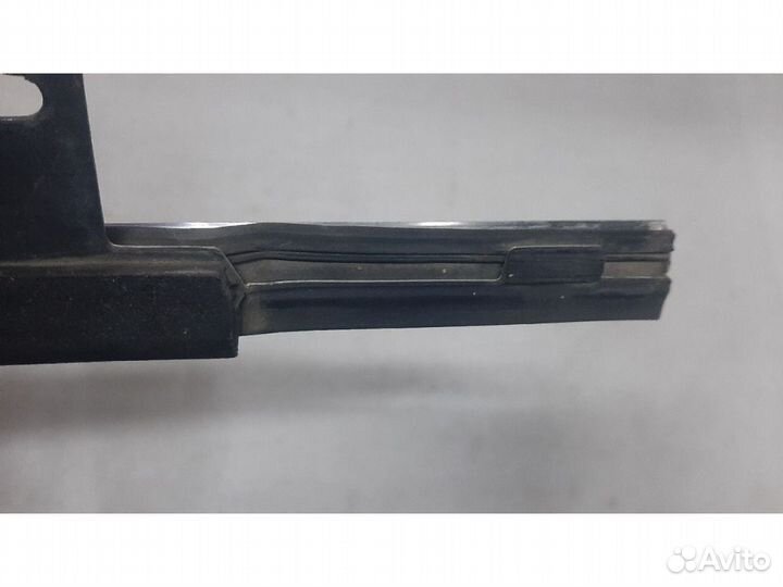 Молдинг двери audi Q7 4L задний левый верхний