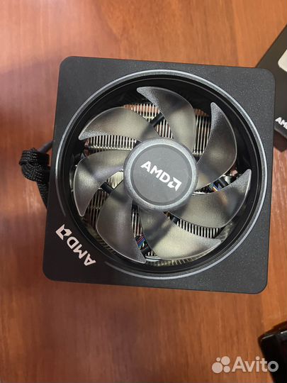 Процессор AMD ryzen 7 2700x BOX полный комплект