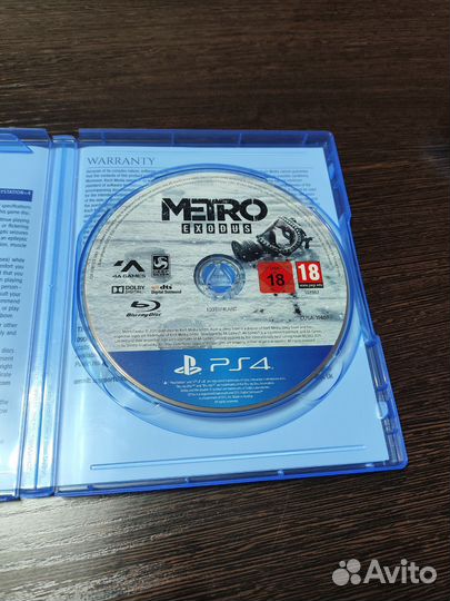 Диски на ps4 Метро исход