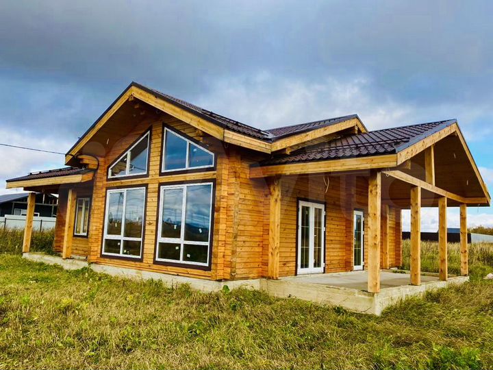 Дом 135 м² на участке 6,5 сот.