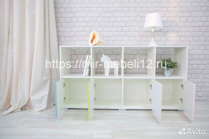 Стеллаж в детскую