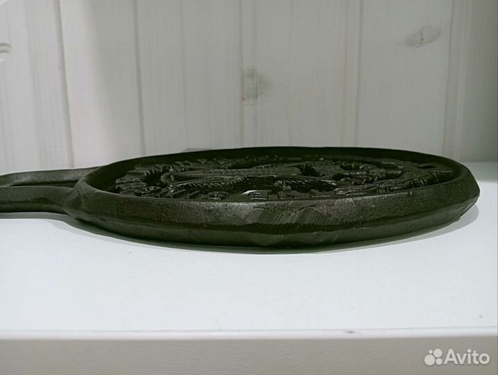 Эмблема со станины швейной машинки Зингер