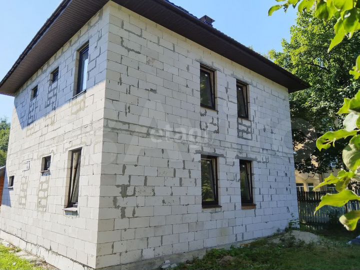 Дом 112 м² на участке 12 сот.