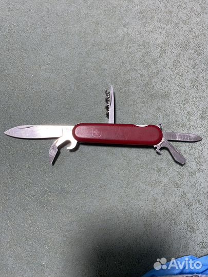 Шаейцарский нож