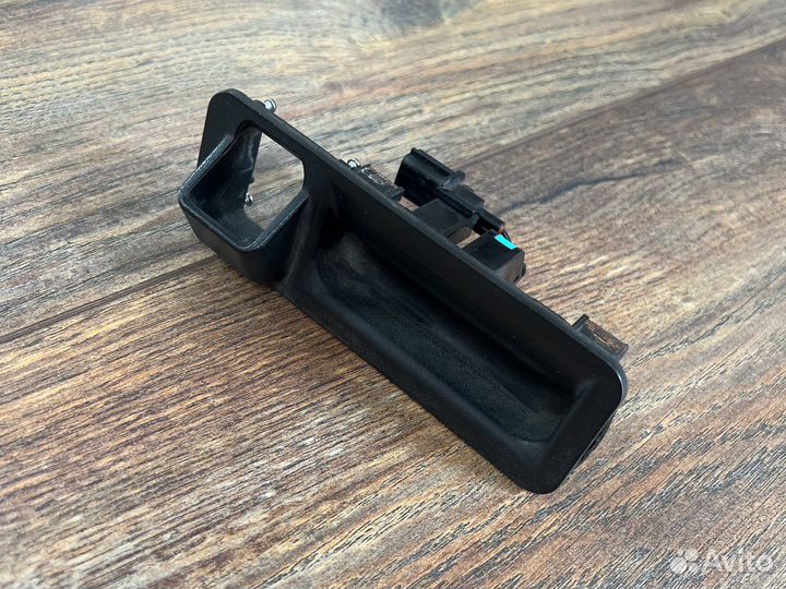 Kia Sorento III Prime Кнопка открывания багажника