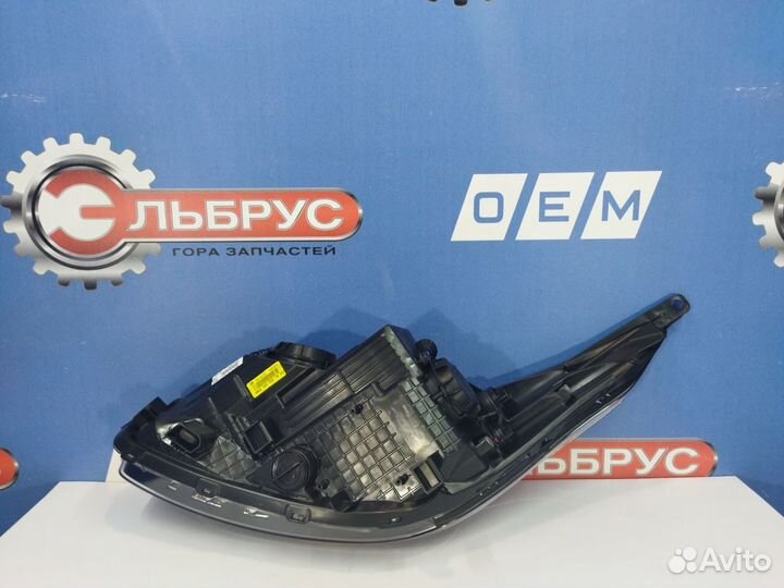 Фара правая Kia Ceed 2 новое