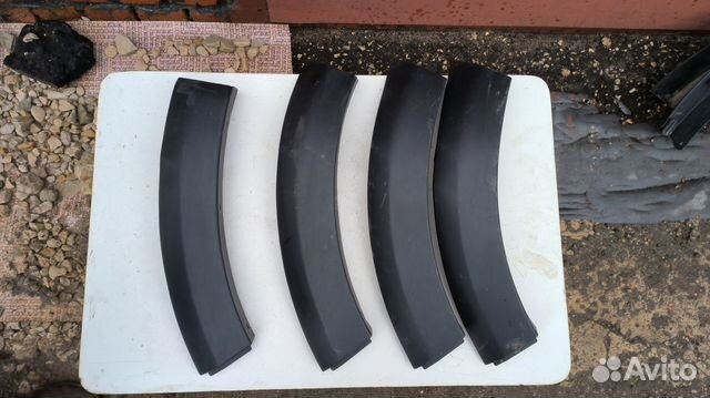 Задняя левая накладка Sandero Stepway I