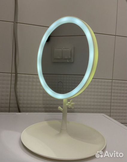 Зеркало с подсветкой