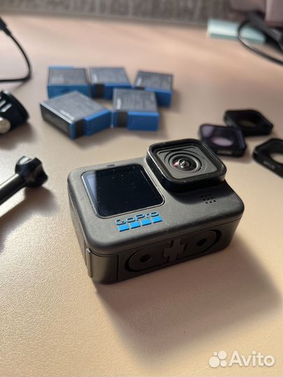 GoPro Hero 10 + аксессуары / как новая /гоу про 10