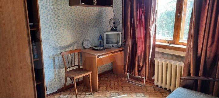 Комната 10 м² в 3-к., 2/5 эт.