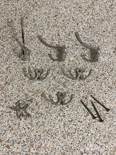 Вешалка в прихожую